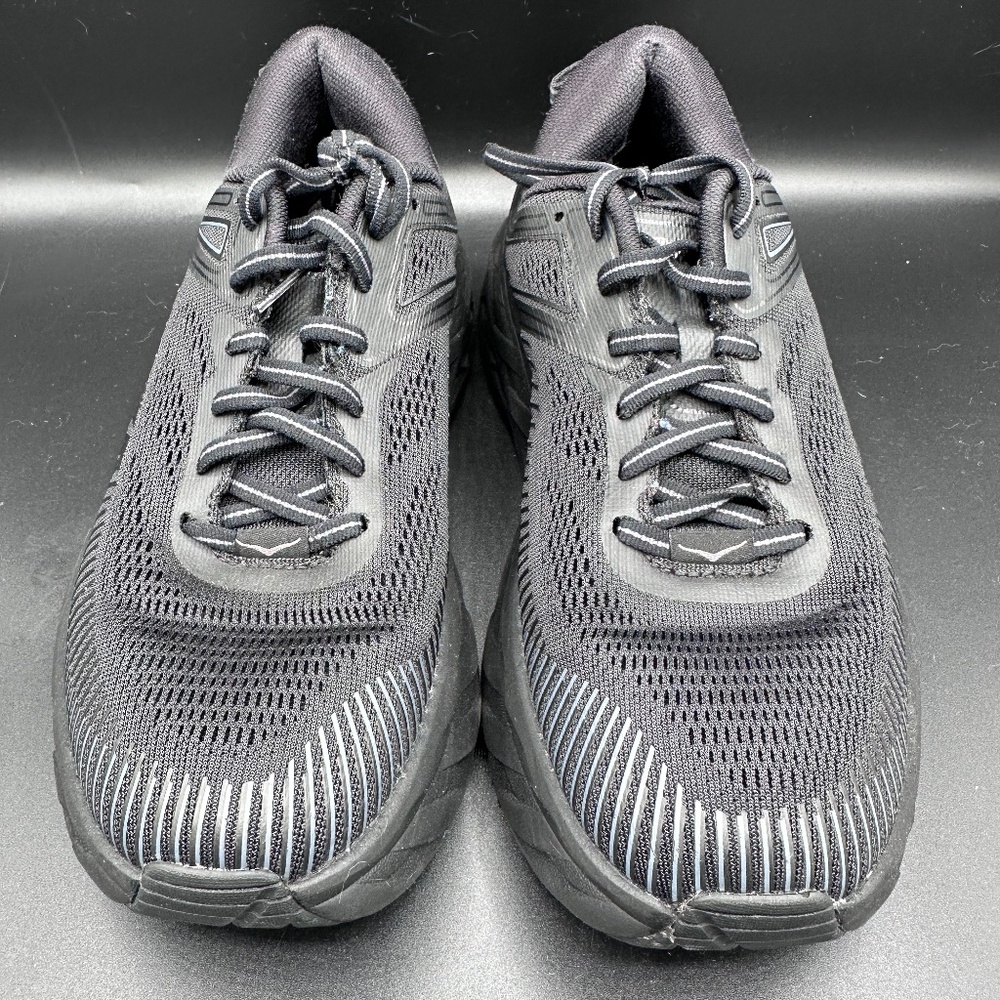 HOKA ONE ONE Bondi 7 Womens Shoes